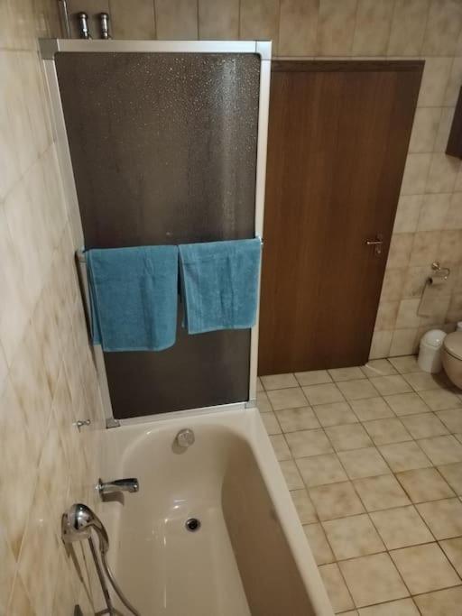 Ruhige Ferienwohnung Im Hunsrueck Hungenroth Exterior foto